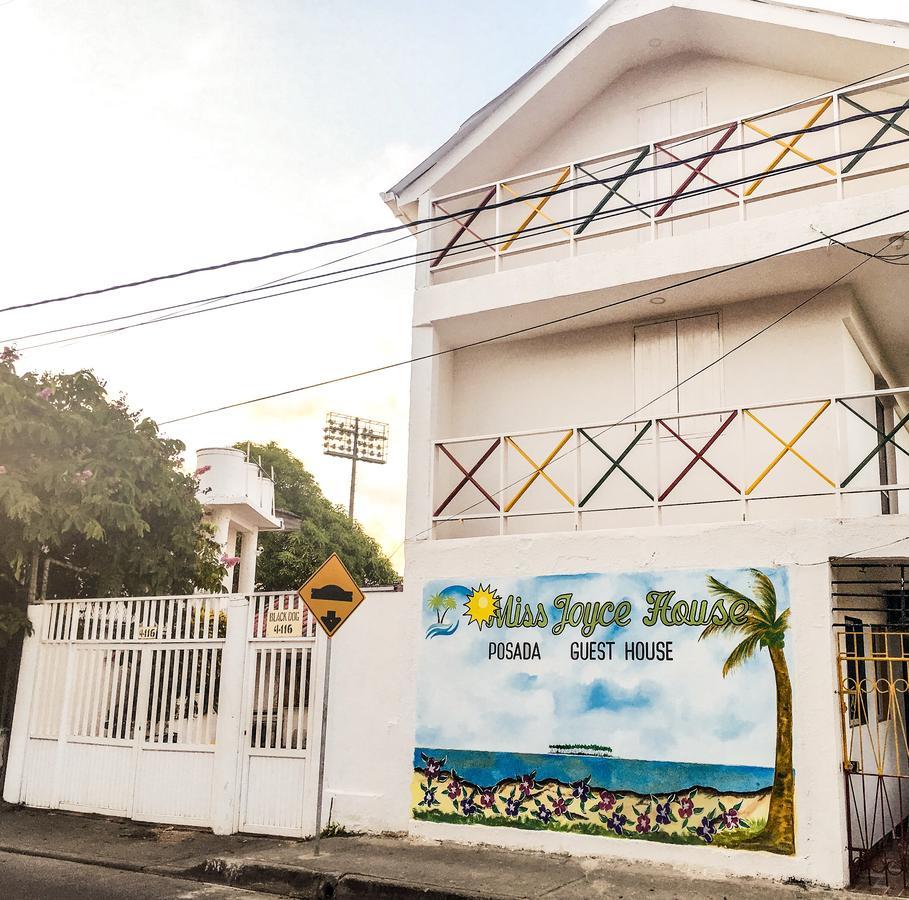 Posada Miss Joyce House San Andrés Extérieur photo