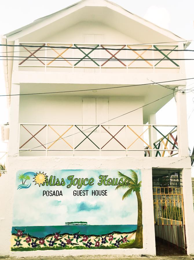 Posada Miss Joyce House San Andrés Extérieur photo